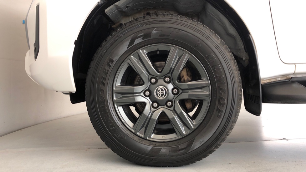 2023 TOYOTA HILUX 2.4 GD-6 RAIDER 4X4