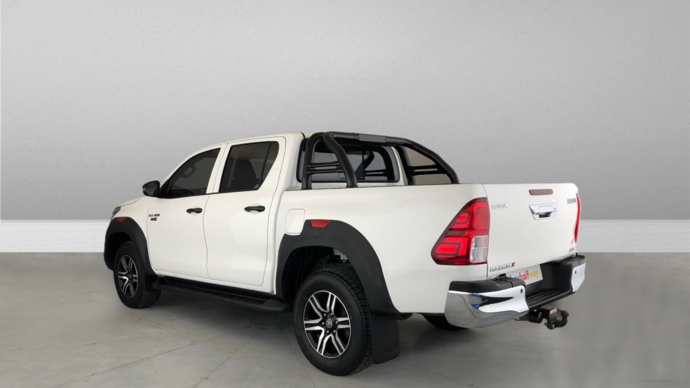 2024 TOYOTA HILUX 2.4 GD-6 RAIDER X 4X4