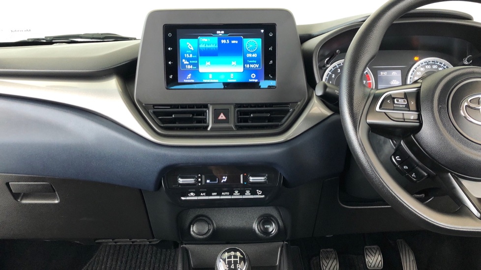 2024 TOYOTA STARLET 1.5 XI