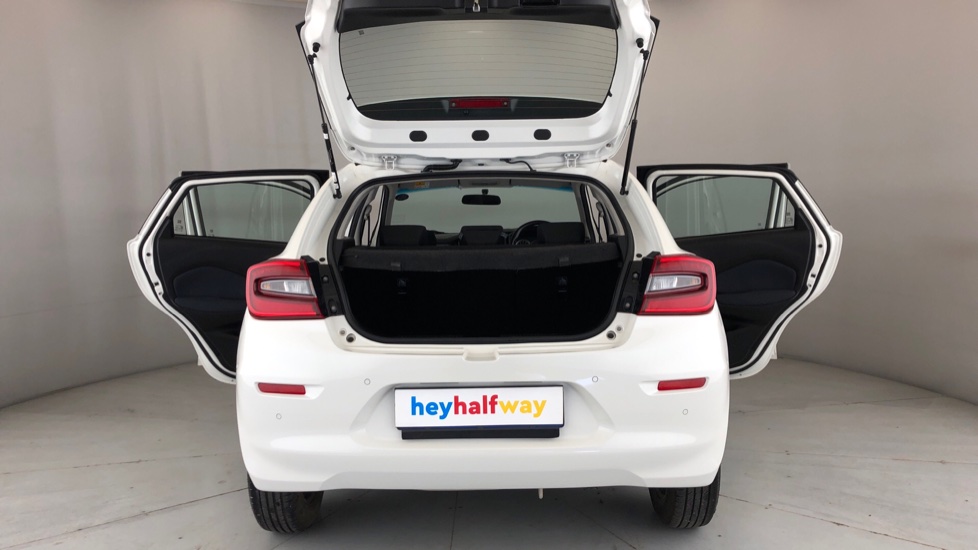 2024 TOYOTA STARLET 1.5 XI