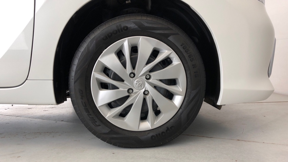 2024 TOYOTA STARLET 1.5 XI