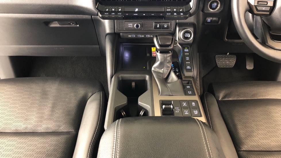 2025 TOYOTA PRADO VX-R 2.8GD