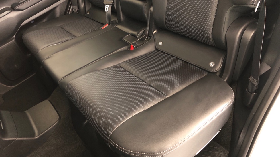 2025 TOYOTA PRADO VX-R 2.8GD