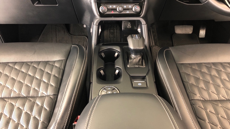 2025 FORD EVEREST 3.0D V6 PLATINUM AWD