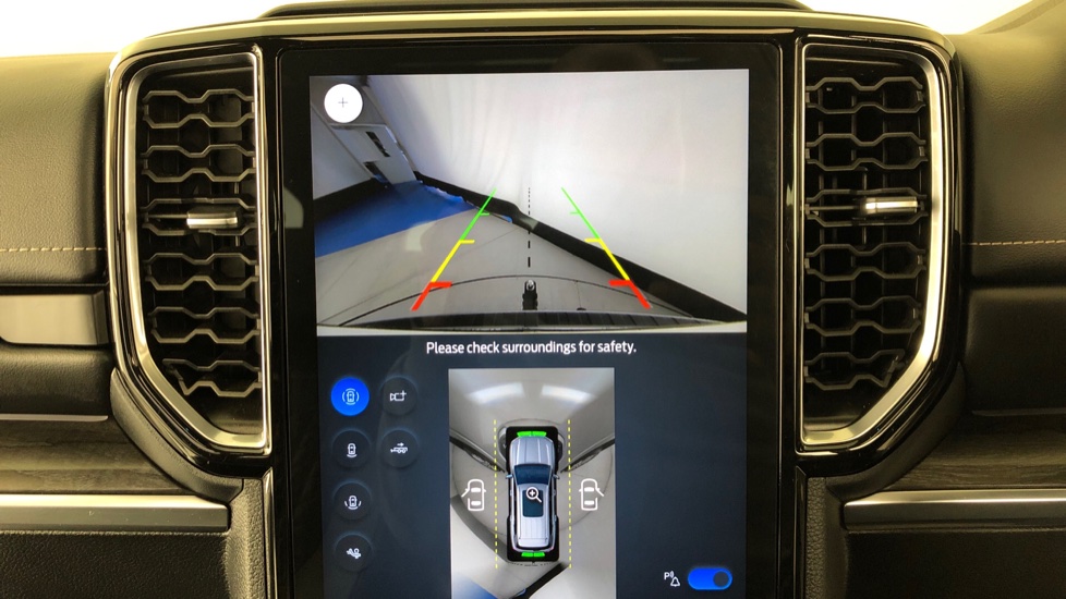 2025 FORD EVEREST 3.0D V6 PLATINUM AWD