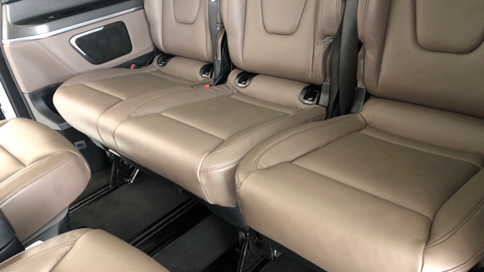 2024 MERCEDES-BENZ V300D EXECUTIVE