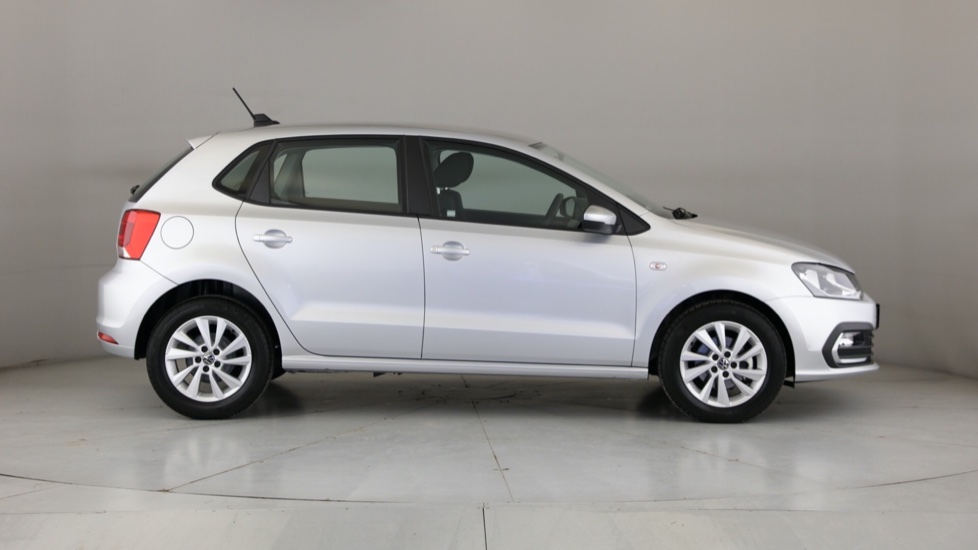 2025 VOLKSWAGEN POLO VIVO 1.4 LIFE (5DR)