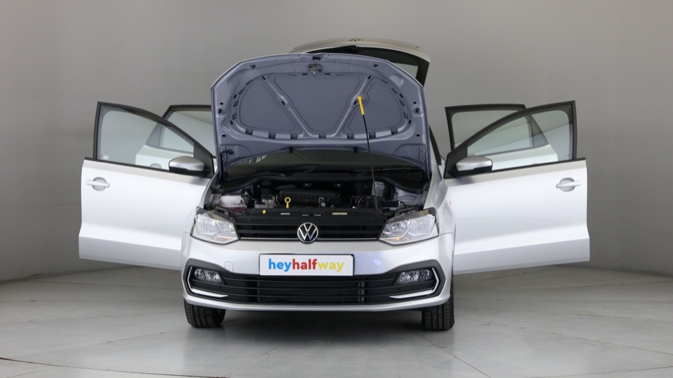 2025 VOLKSWAGEN POLO VIVO 1.4 LIFE (5DR)