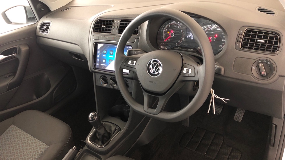 2025 VOLKSWAGEN POLO VIVO 1.4 LIFE (5DR)