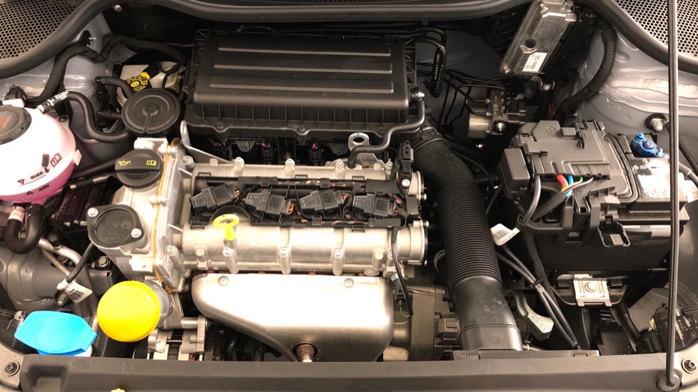 2025 VOLKSWAGEN POLO VIVO 1.4 LIFE (5DR)