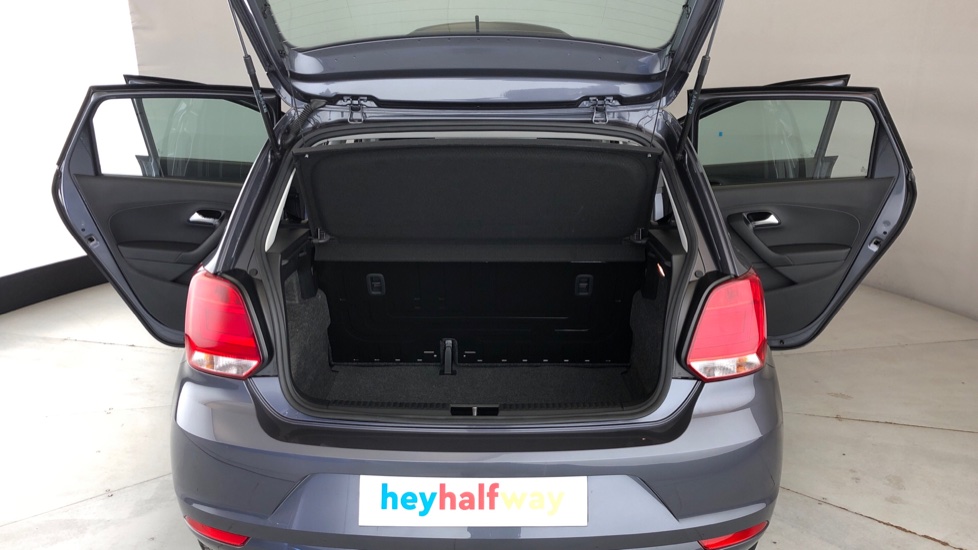 2026 VOLKSWAGEN POLO VIVO 1.4 LIFE (5DR)