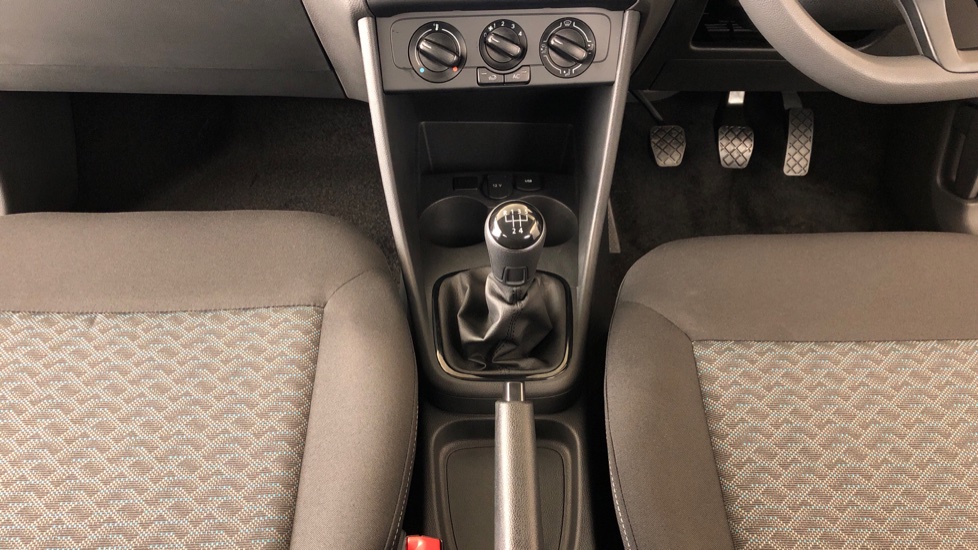 2026 VOLKSWAGEN POLO VIVO 1.4 LIFE (5DR)