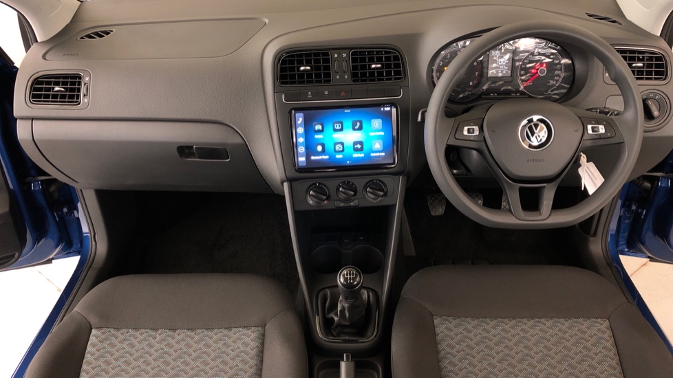 2025 VOLKSWAGEN POLO VIVO 1.4 LIFE (5DR)