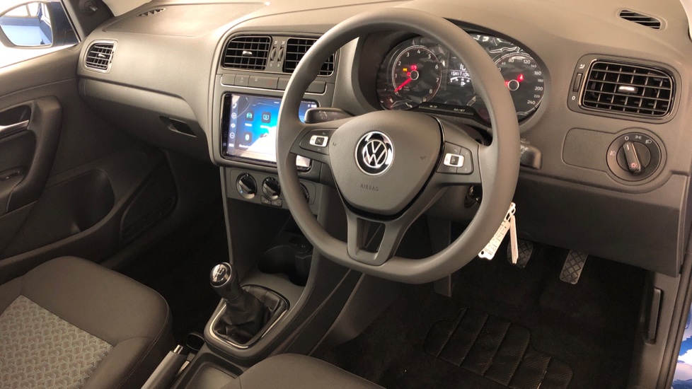 2025 VOLKSWAGEN POLO VIVO 1.4 LIFE (5DR)