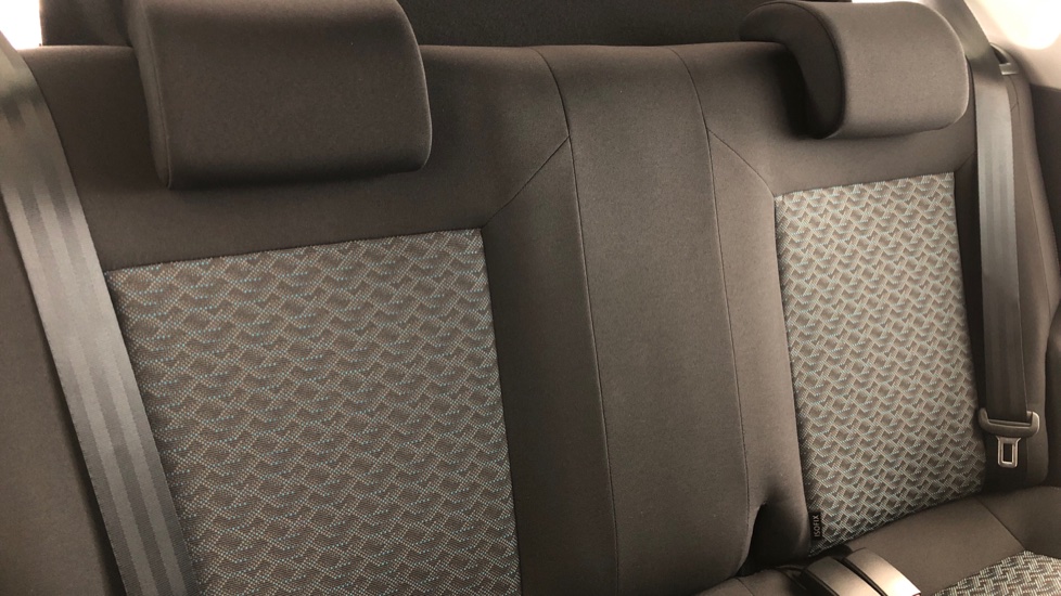 2025 VOLKSWAGEN POLO VIVO 1.4 LIFE (5DR)