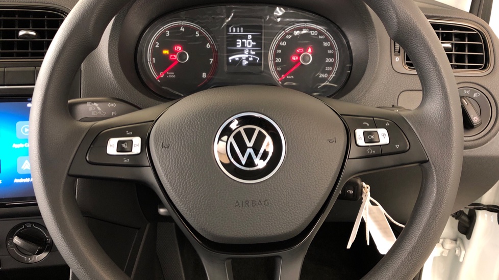 2025 VOLKSWAGEN POLO VIVO 1.4 LIFE (5DR)