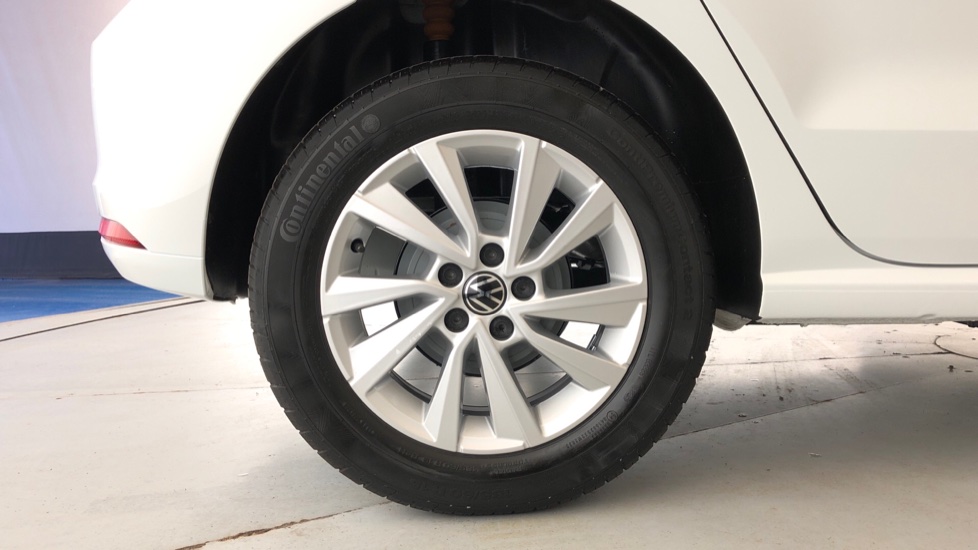 2025 VOLKSWAGEN POLO VIVO 1.4 LIFE (5DR)