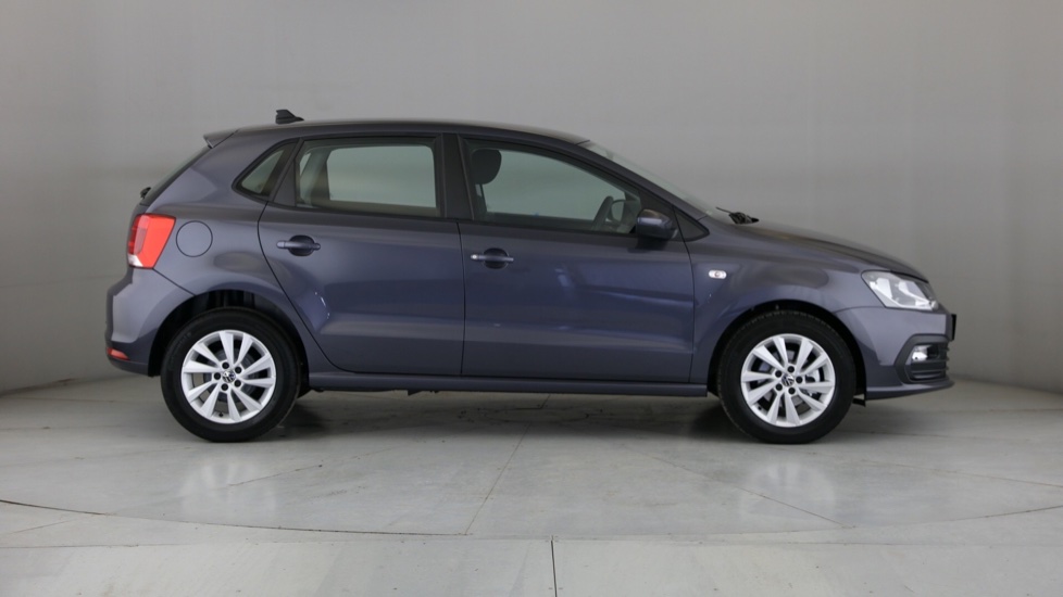 2025 VOLKSWAGEN POLO VIVO 1.4 LIFE (5DR)