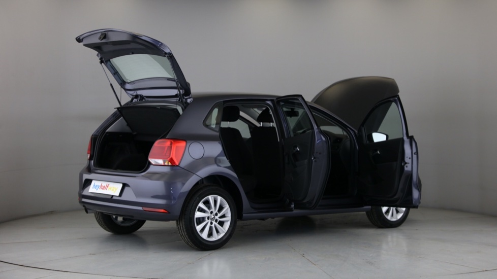 2025 VOLKSWAGEN POLO VIVO 1.4 LIFE (5DR)