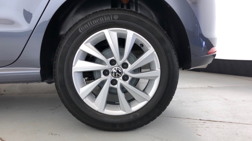 2025 VOLKSWAGEN POLO VIVO 1.4 LIFE (5DR)