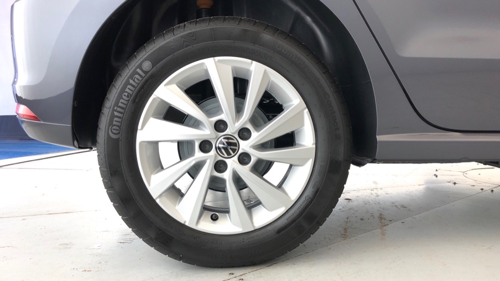 2025 VOLKSWAGEN POLO VIVO 1.4 LIFE (5DR)