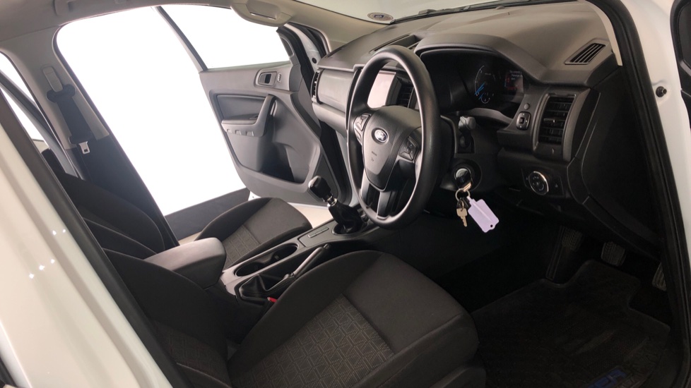 2021 FORD RANGER 2.2TDCI XL