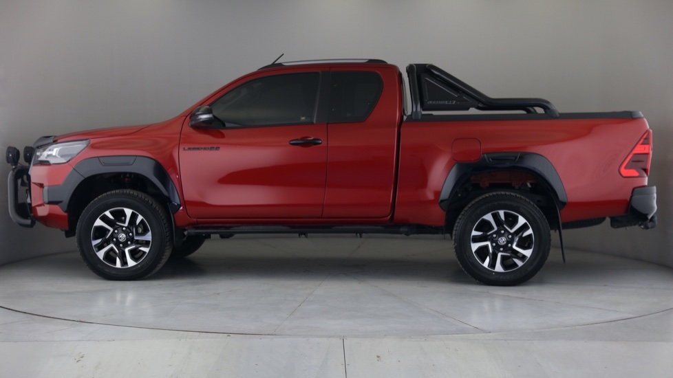 2025 TOYOTA HILUX 2.8 GD-6 LEGEND 4X4 55