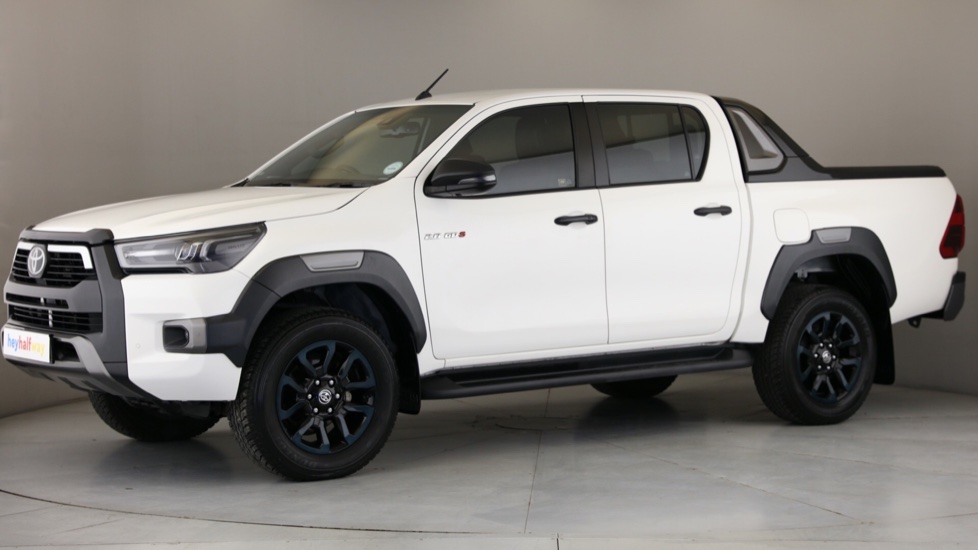 2025 TOYOTA HILUX 2.8 GD-6 RB LEGEND RS 4X4