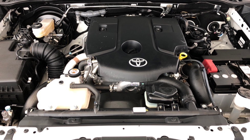 2025 TOYOTA HILUX 2.8 GD-6 RB LEGEND RS 4X4