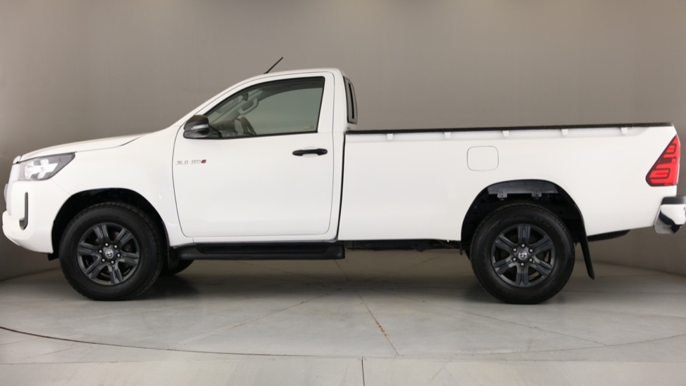 2024 TOYOTA HILUX 2.4 GD-6 RAIDER 4X4