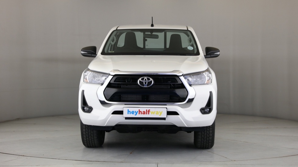 2024 TOYOTA HILUX 2.4 GD-6 RAIDER 4X4