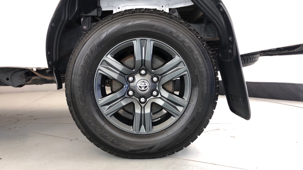 2024 TOYOTA HILUX 2.4 GD-6 RAIDER 4X4