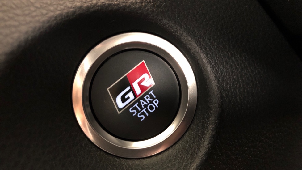 2025 TOYOTA COROLLA CROSS 1.8 GR-S CVT