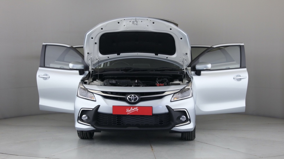 2025 TOYOTA STARLET 1.5 XS