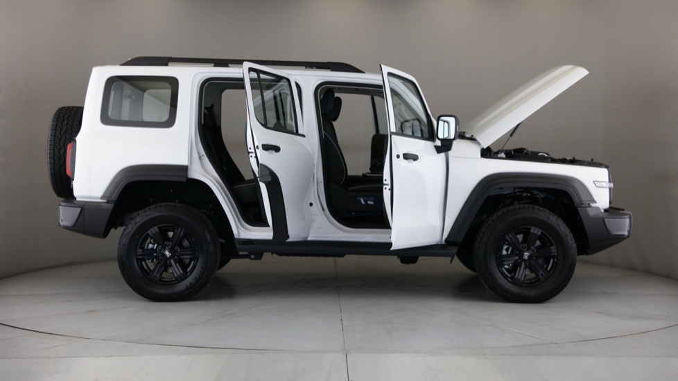 2026 GWM TANK 300 2.4TD LUXURY