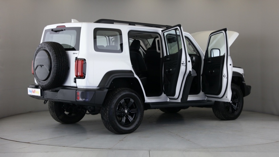 2026 GWM TANK 300 2.4TD LUXURY