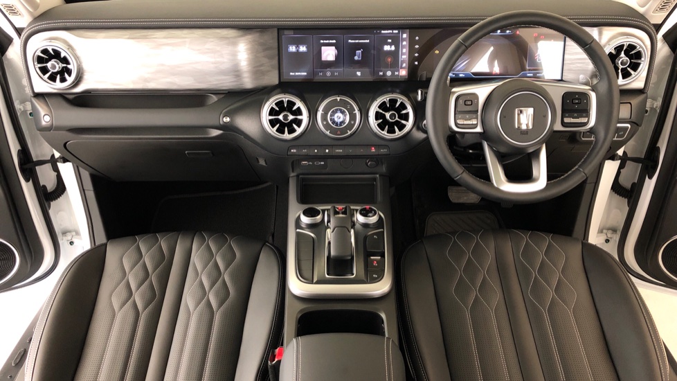 2026 GWM TANK 300 2.4TD LUXURY