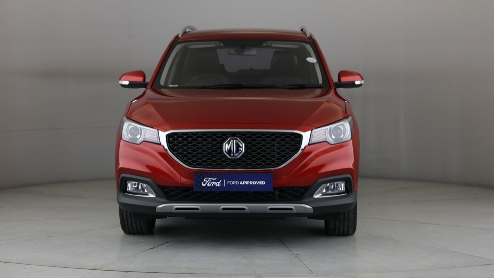 2025 MG ZS 1.5 LUXURY