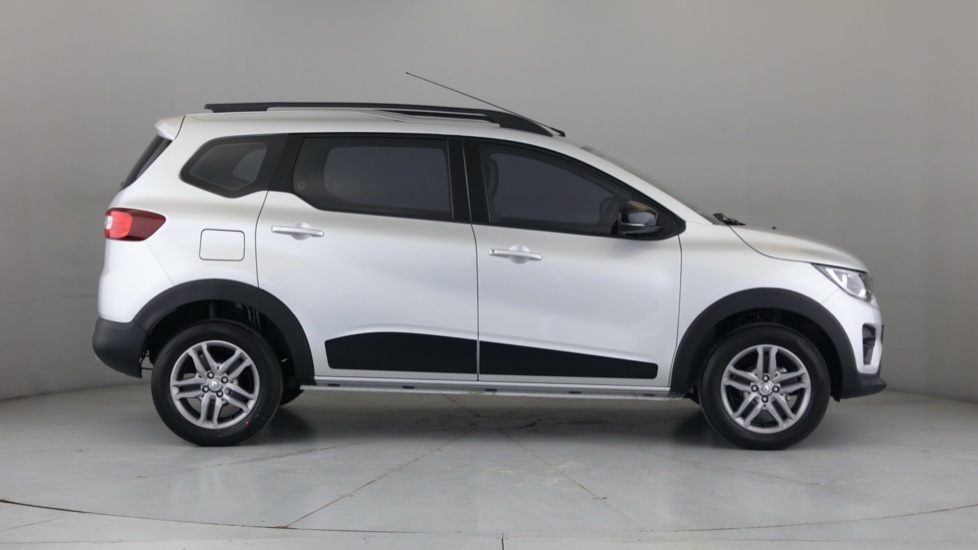 2025 RENAULT TRIBER 1.0 DYNAMIQUE ZEN