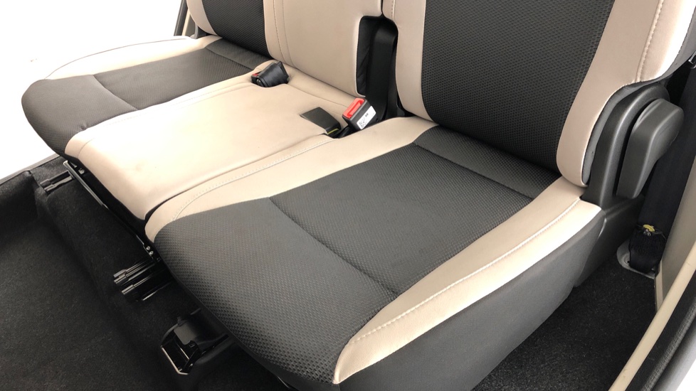 2025 RENAULT TRIBER 1.0 DYNAMIQUE ZEN