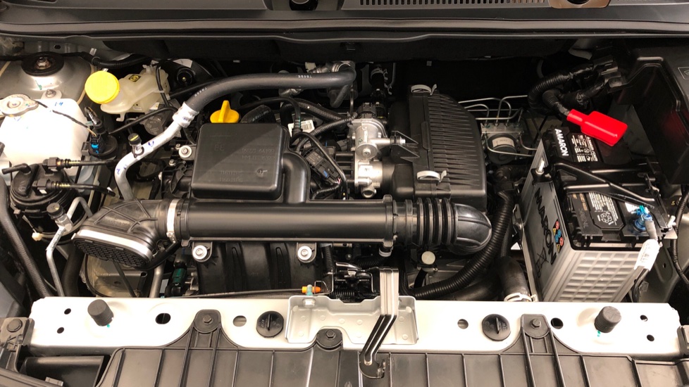 2025 RENAULT TRIBER 1.0 DYNAMIQUE ZEN