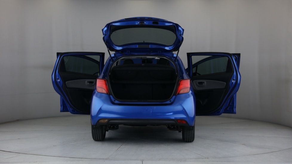 2017 TOYOTA YARIS 1.3 XS CVT 5DR