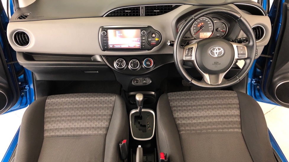 2017 TOYOTA YARIS 1.3 XS CVT 5DR