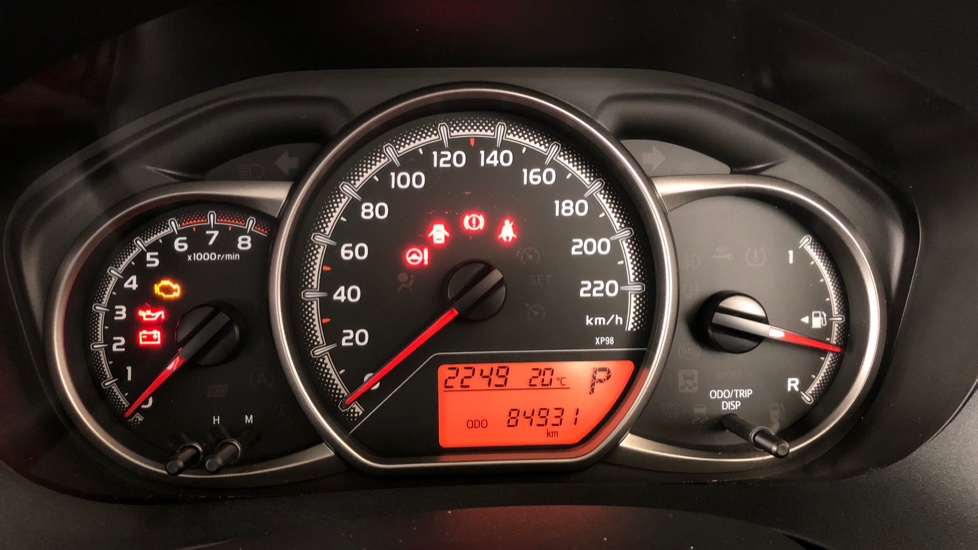 2017 TOYOTA YARIS 1.3 XS CVT 5DR