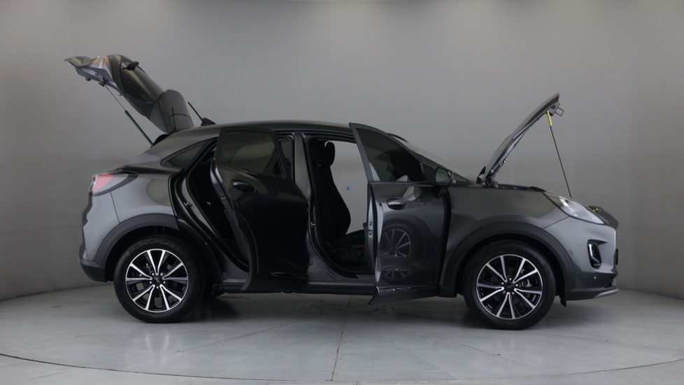 2025 FORD PUMA 1.0T ECOBOOST TITANIUM