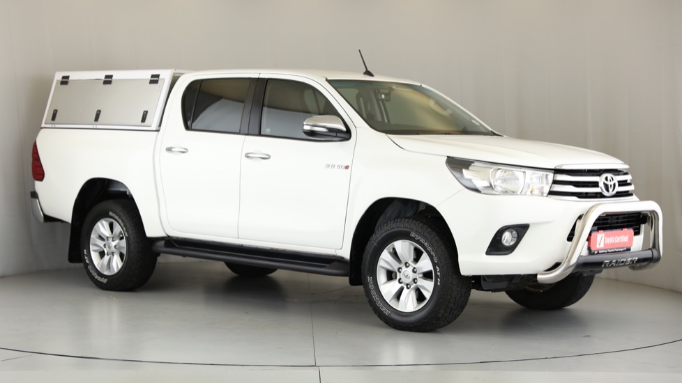 Used 2017 Toyota Hilux 2.8 Gd6 Raider 4x4 for Sale Hey Halfway