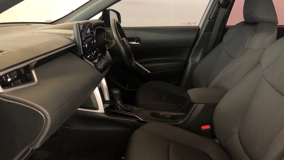 2023 TOYOTA COROLLA CROSS 1.8 XI