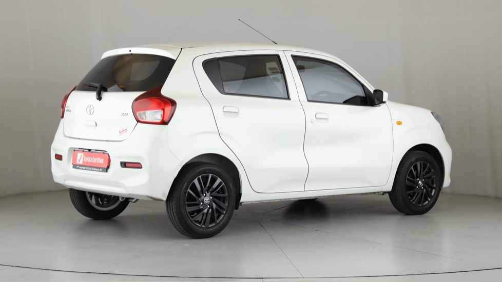 2025 TOYOTA VITZ 1.0 XR