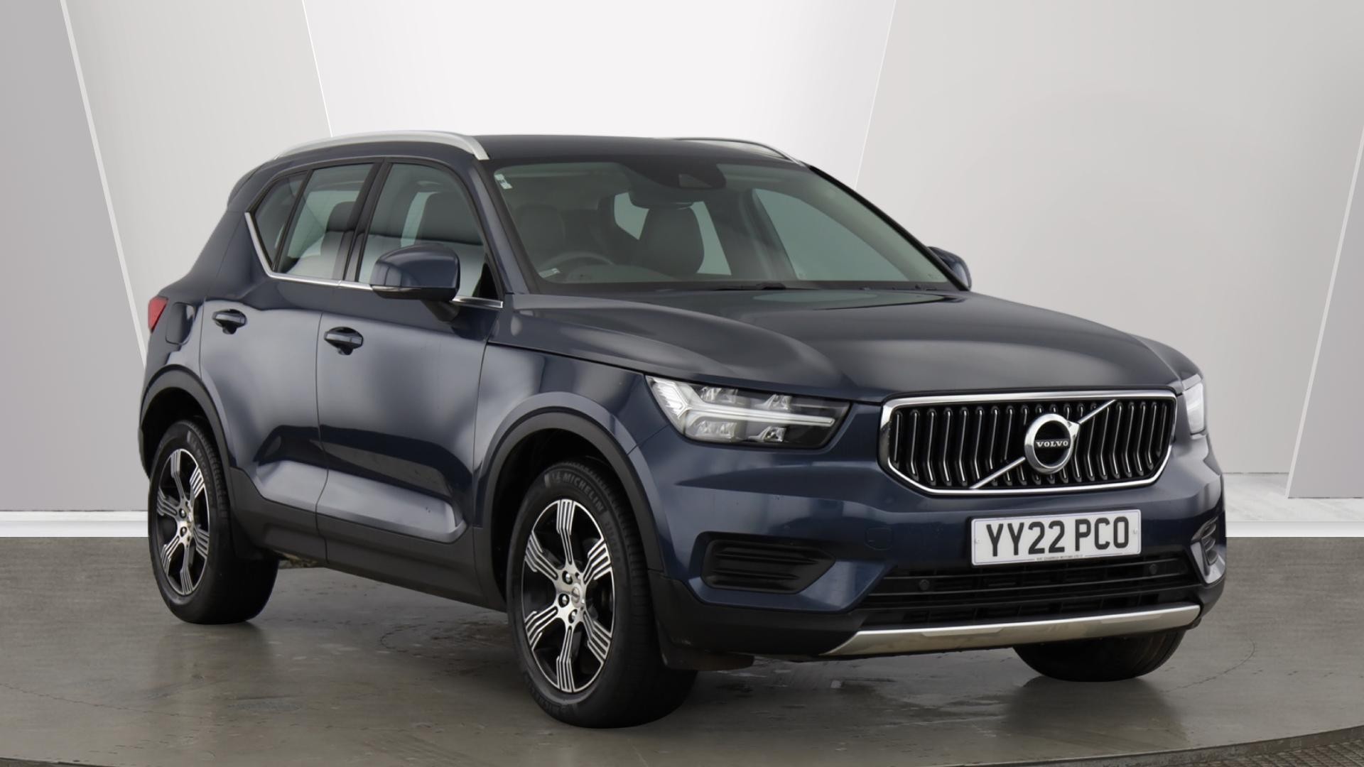 2022 Volvo XC40