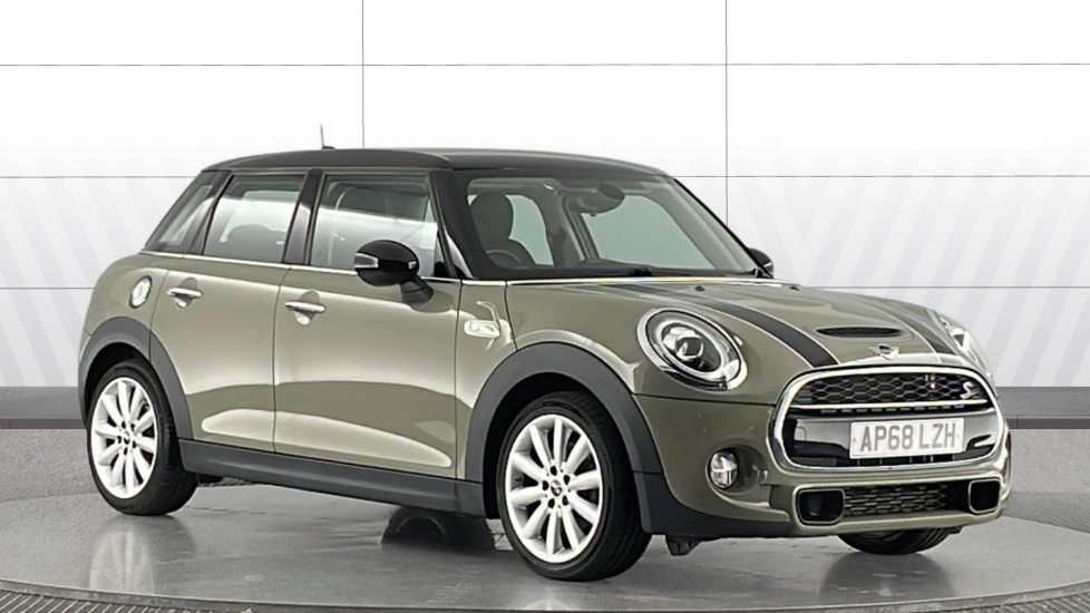 MINI Hatchback 2.0 Cooper S II 5dr Auto Petrol Hatchback - Image 1